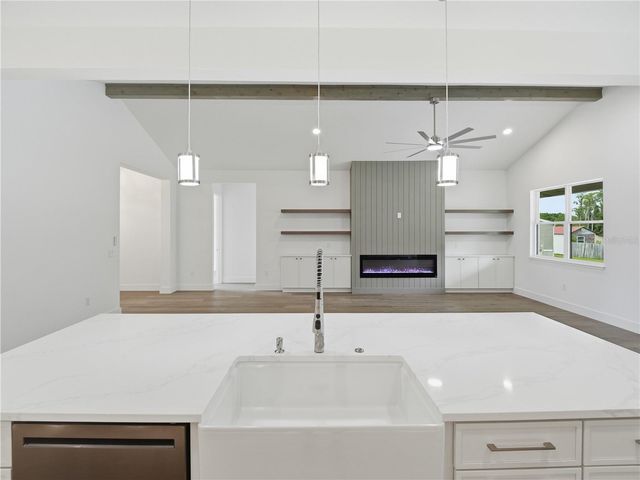 4256 LA SALLE AVE, St Cloud, FL 34772