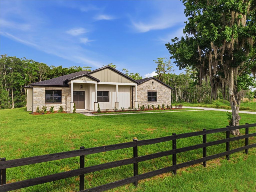 4256 LA SALLE AVE, St Cloud, FL 34772