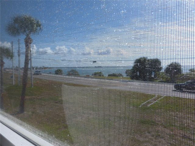 2 CAUSEWAY BOULEVARD 206, Dunedin, FL 34698