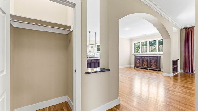 210 NW F Street, Bentonville, AR 72712