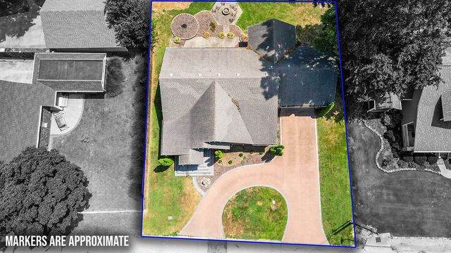 210 NW F Street, Bentonville, AR 72712