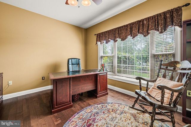 8 CAMERON CT, Exton, PA 19341