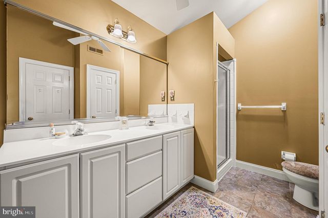 8 CAMERON CT, Exton, PA 19341