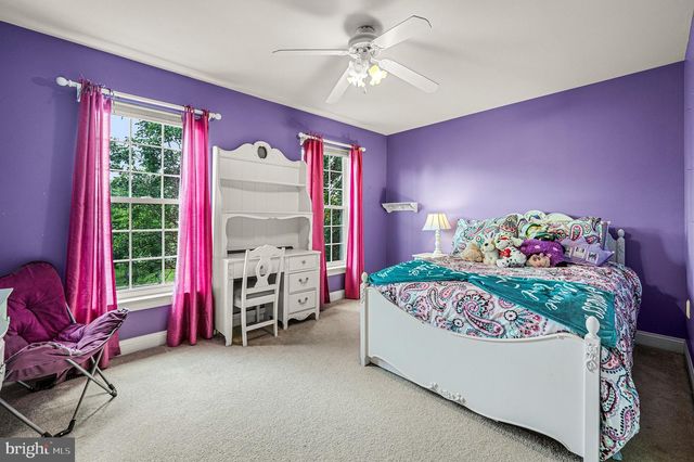 8 CAMERON CT, Exton, PA 19341