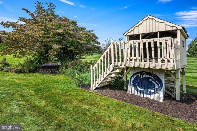 8 CAMERON CT, Exton, PA 19341