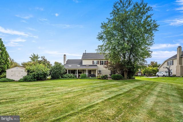 8 CAMERON CT, Exton, PA 19341