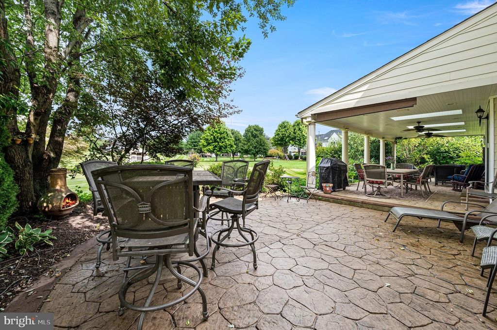 8 CAMERON CT, EXTON, PA 19341 — photo 4