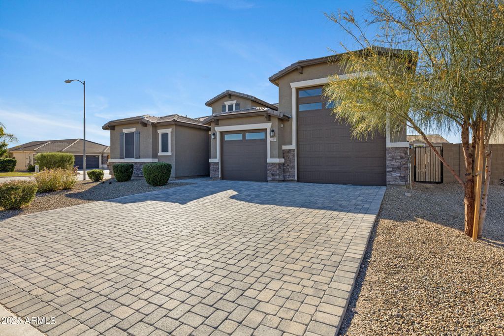 24450 N SEED Road, Florence, AZ 85132 — exterior
