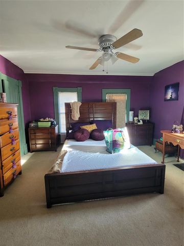 402 S 2nd Street, Guthrie, OK 73044