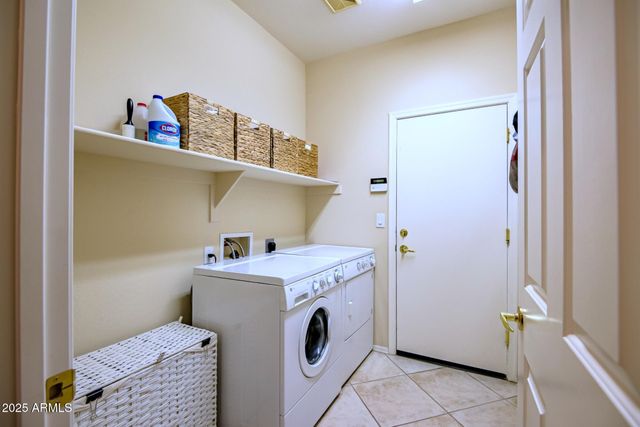 1758 W DION Drive, Phoenix, AZ 85086