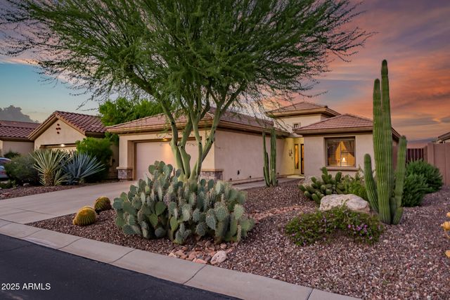 1758 W DION Drive, Phoenix, AZ 85086