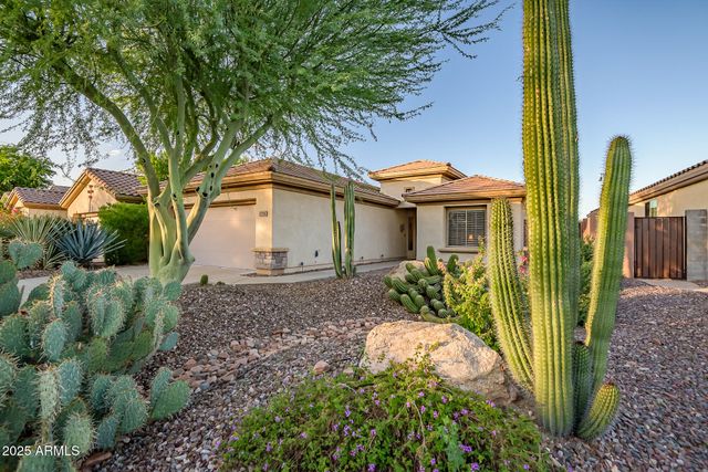 1758 W DION Drive, Phoenix, AZ 85086