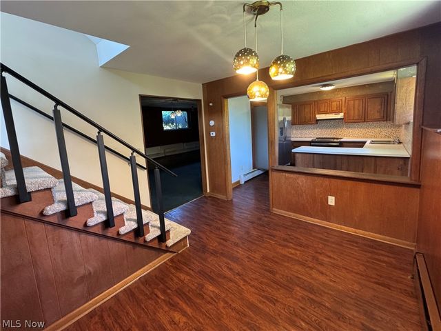 2705 Columbia Road, Medina, OH 44256