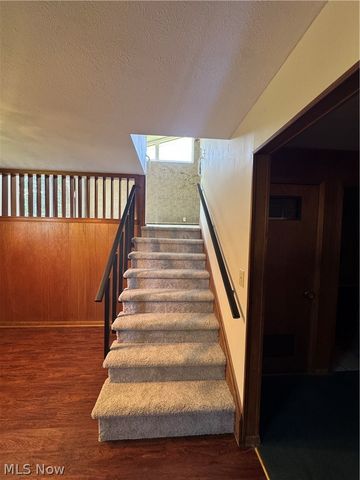 2705 Columbia Road, Medina, OH 44256