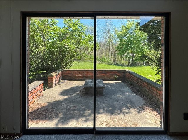 2705 Columbia Road, Medina, OH 44256