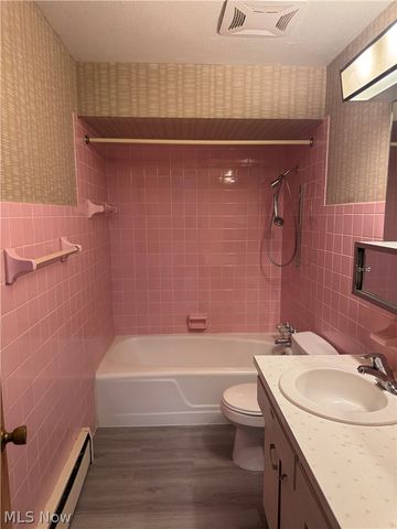 2705 Columbia Road, Medina, OH 44256