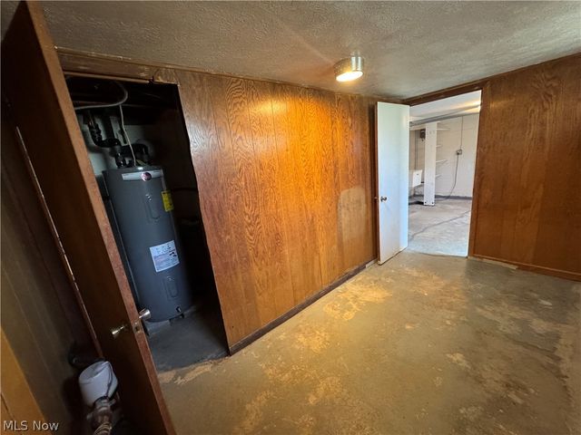 2705 Columbia Road, Medina, OH 44256