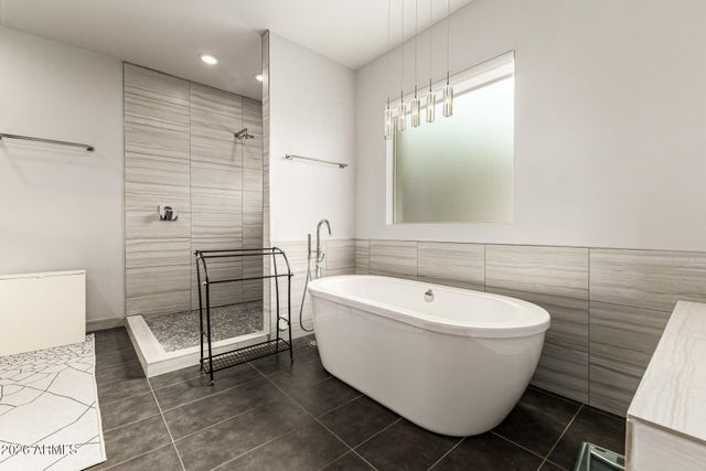 7636 E CATALINA Drive, Scottsdale, AZ 85251