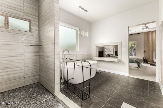 7636 E CATALINA Drive, Scottsdale, AZ 85251