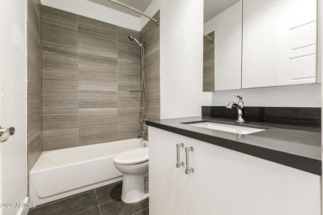 7636 E CATALINA Drive, Scottsdale, AZ 85251