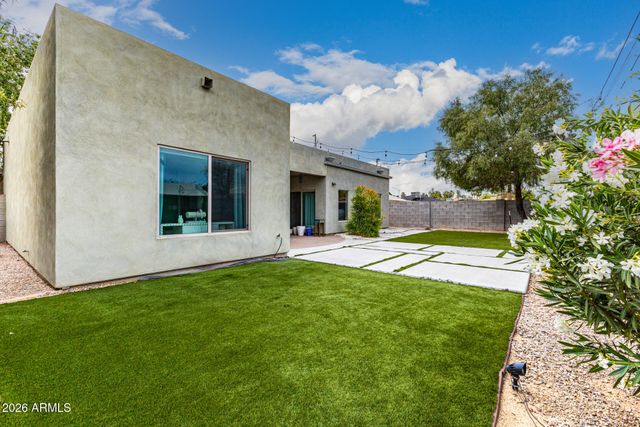 7636 E CATALINA Drive, Scottsdale, AZ 85251