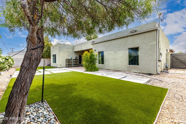 7636 E CATALINA Drive, Scottsdale, AZ 85251