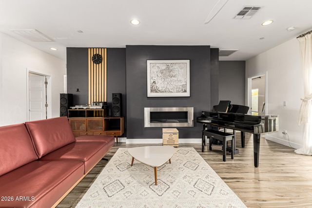 7636 E CATALINA Drive, Scottsdale, AZ 85251