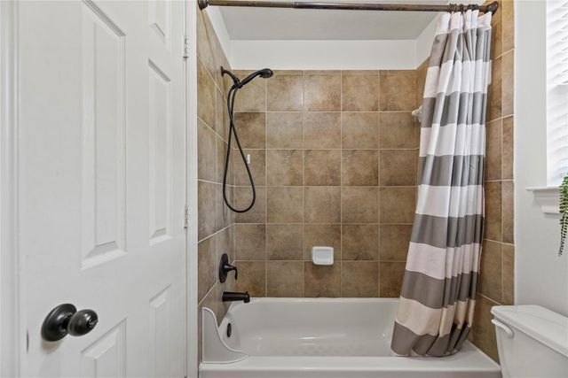 9210 Cold Hollow Lane, Missouri City, TX 77459