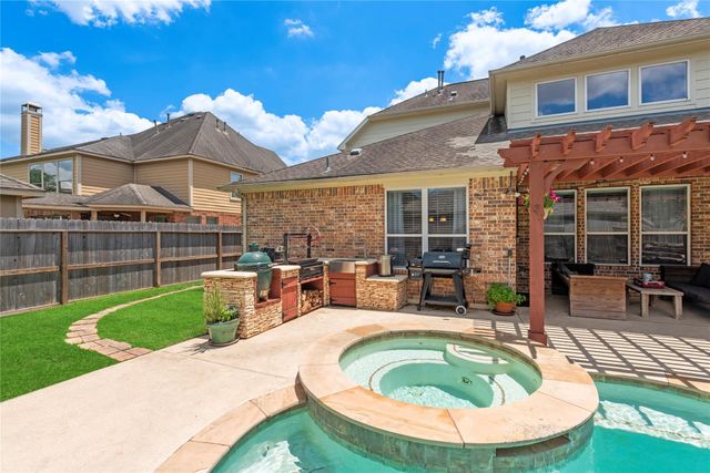 9210 Cold Hollow Lane, Missouri City, TX 77459