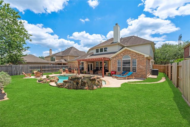 9210 Cold Hollow Lane, Missouri City, TX 77459