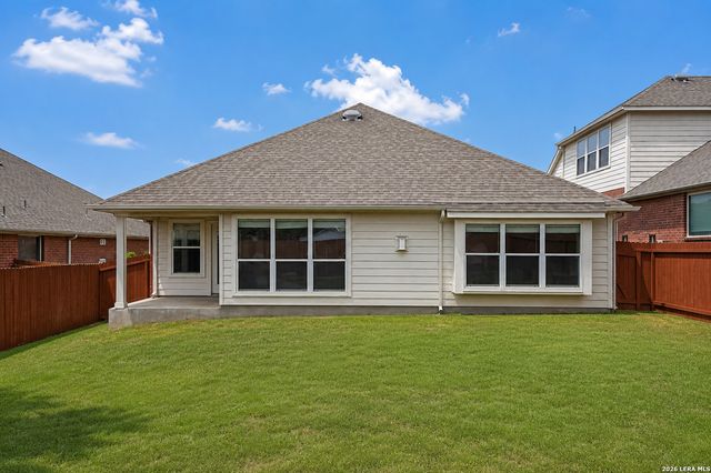 1411 OASIS CRK, San Antonio, TX 78260