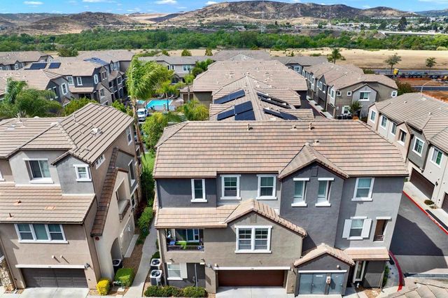 1501 Mirabelle Lane, Santee, CA 92071