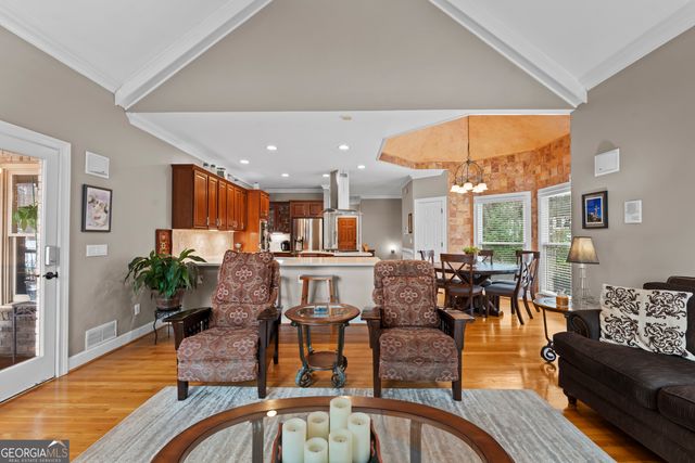 379 Bridgebrook Lane SW, Smyrna, GA 30082