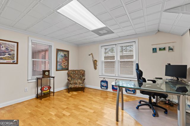 379 Bridgebrook Lane SW, Smyrna, GA 30082