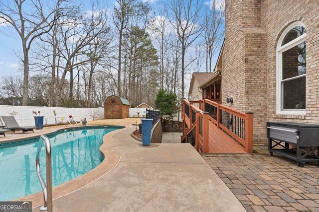 379 Bridgebrook Lane SW, Smyrna, GA 30082