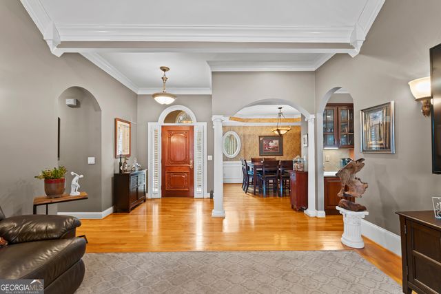 379 Bridgebrook Lane SW, Smyrna, GA 30082