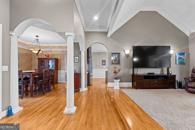 379 Bridgebrook Lane SW, Smyrna, GA 30082