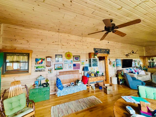 1918 Ridge Road, Mountain View, AR 72560