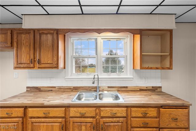 204 Oak Street, Bethesda, OH 43719