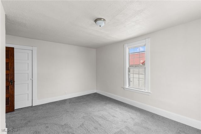 204 Oak Street, Bethesda, OH 43719