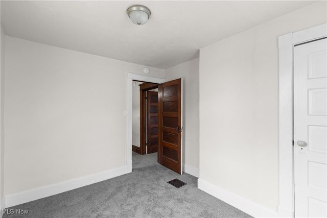 204 Oak Street, Bethesda, OH 43719