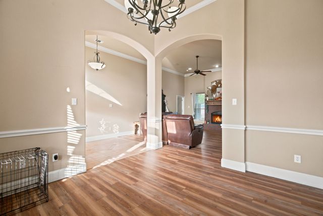 148 Fossil Rock Drive, Azle, TX 76020