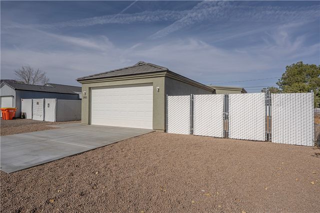 2485 E Devlin Avenue, Kingman, AZ 86409