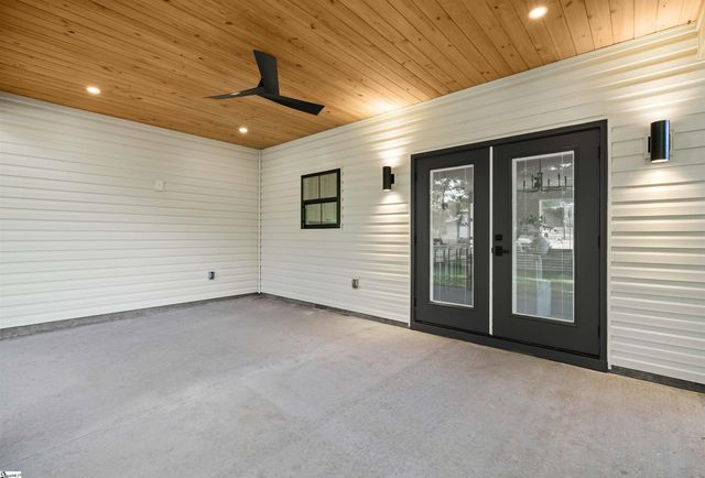 15 Milton Drive, Greenville, SC 29605