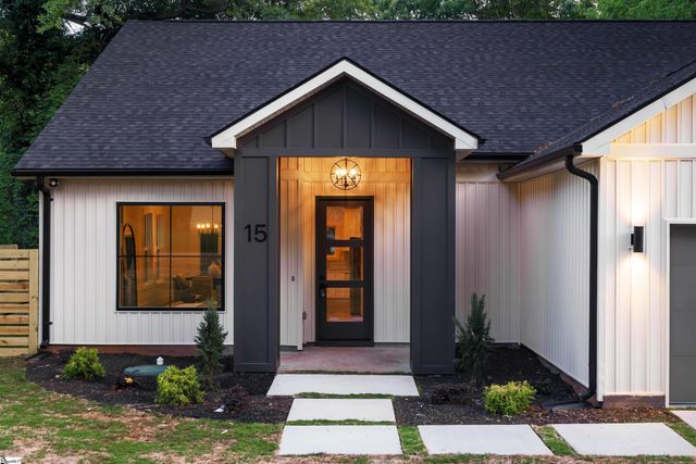 15 Milton Drive, Greenville, SC 29605