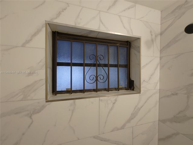 1501 NE 151st Ter, North Miami Beach, FL 33162