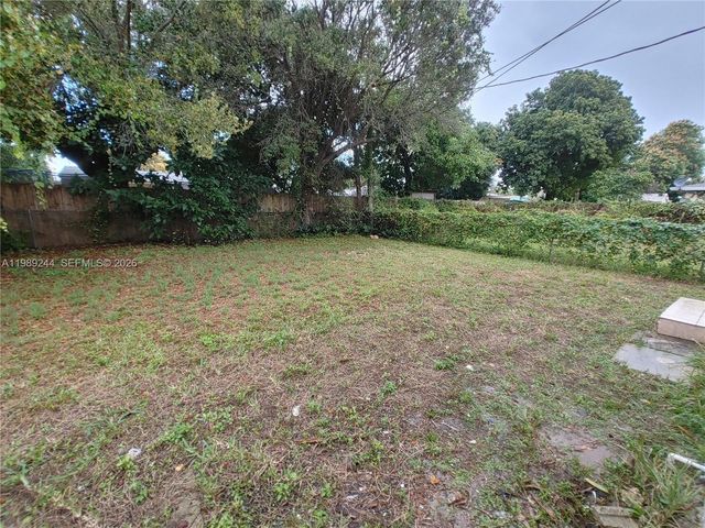 1501 NE 151st Ter, North Miami Beach, FL 33162