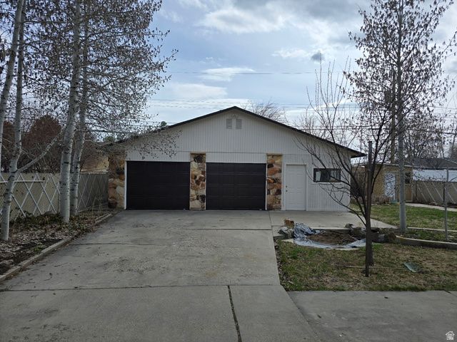 760 E 8080 ST, Sandy, UT 84094