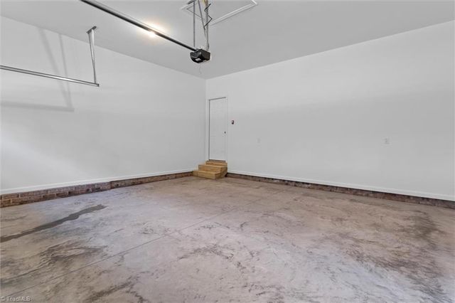 6061 Frye Bridge Road, Clemmons, NC 27012