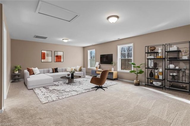 6061 Frye Bridge Road, Clemmons, NC 27012